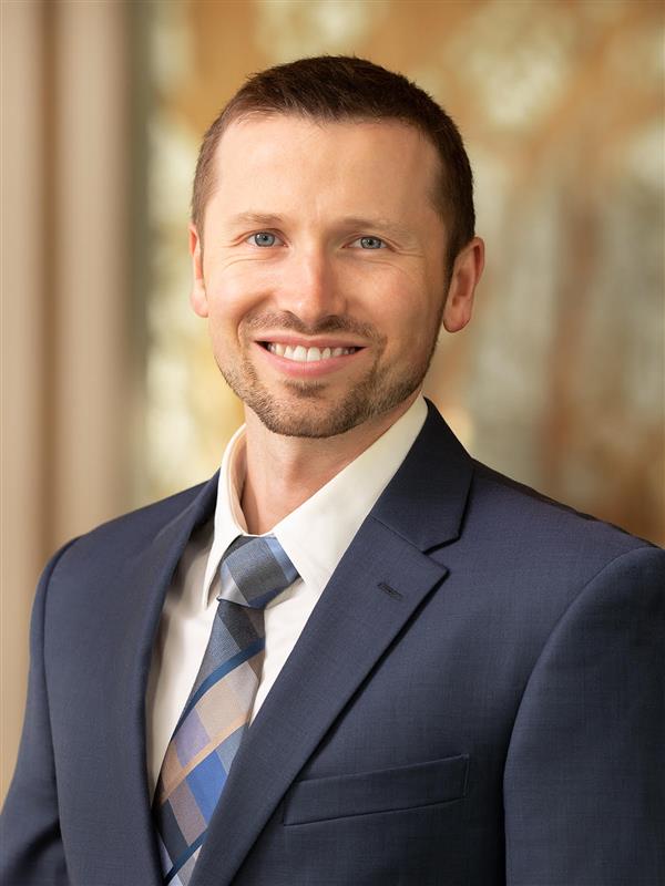 Alexander Lauder, MD