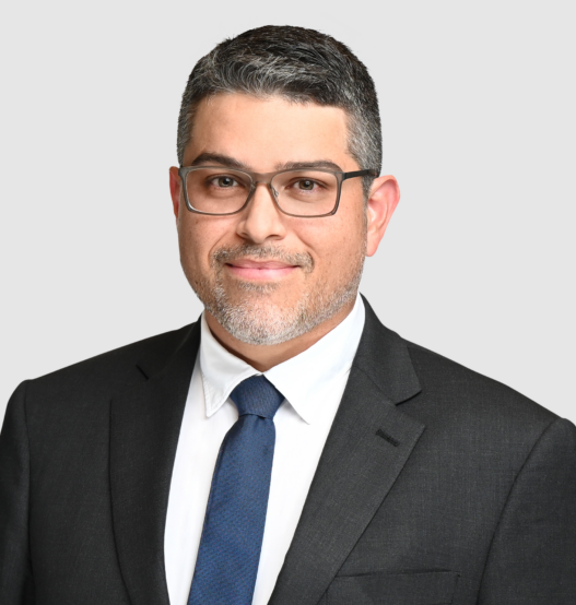 Victor Lizarraga, MD